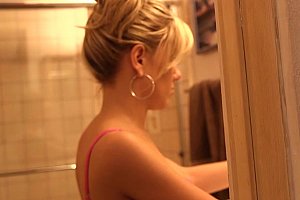 熟女布兰迪爱的高潮 Porn